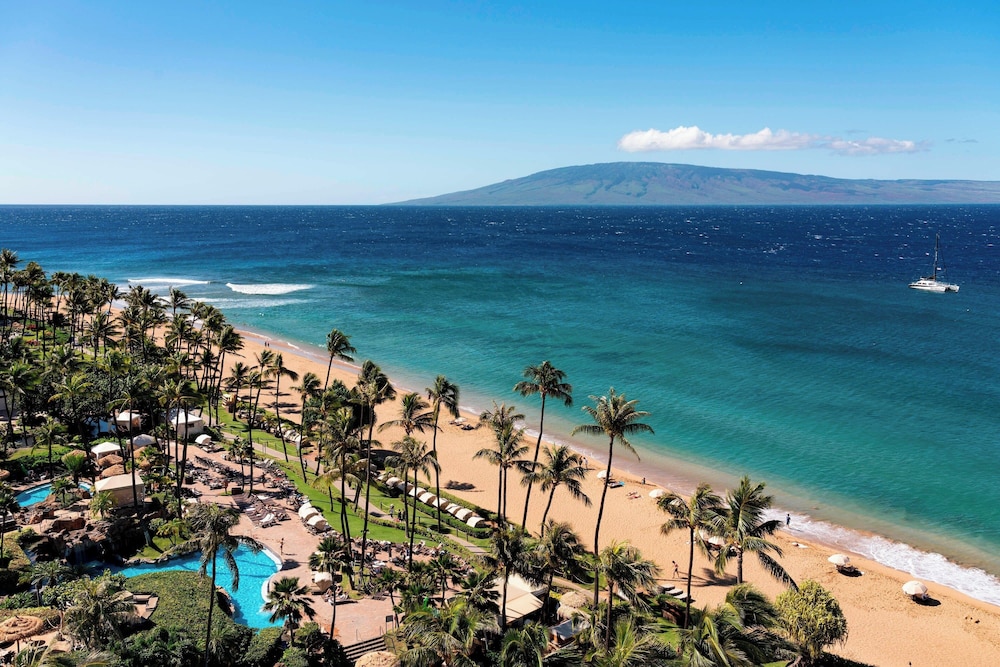 Club Room, 1 King Bed With Sofa Bed, Club Lounge Access (luxury Ocean View, Hokupa'a Tower)