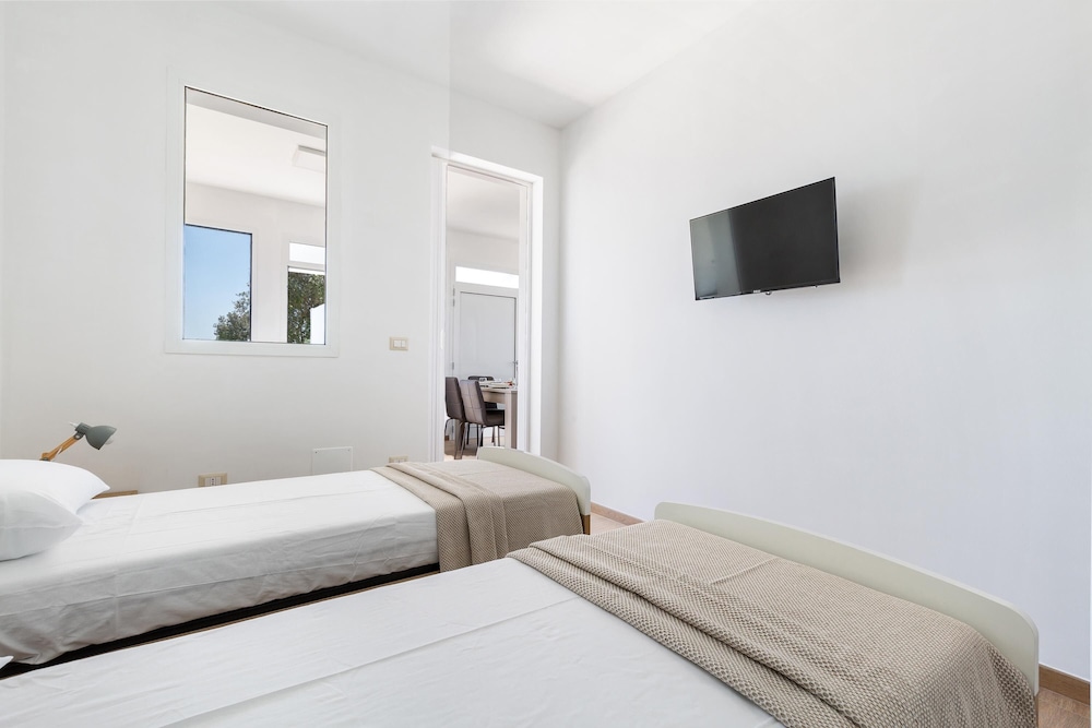 Apartment photo 1