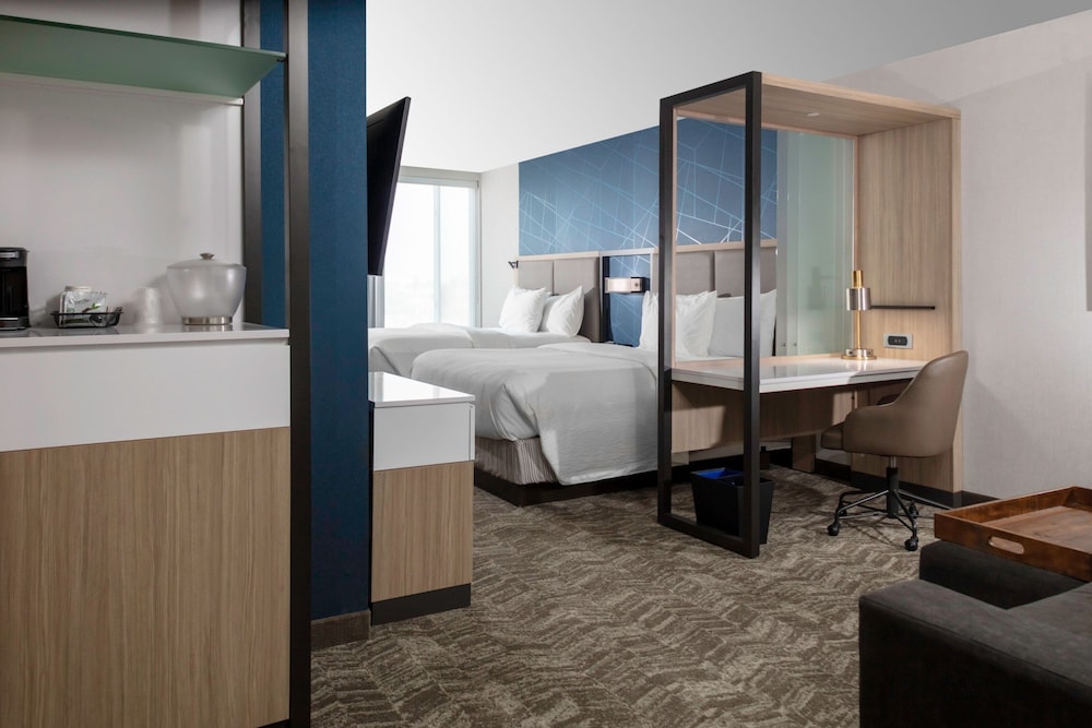 Studio Suite, 1 Bedroom photo 2