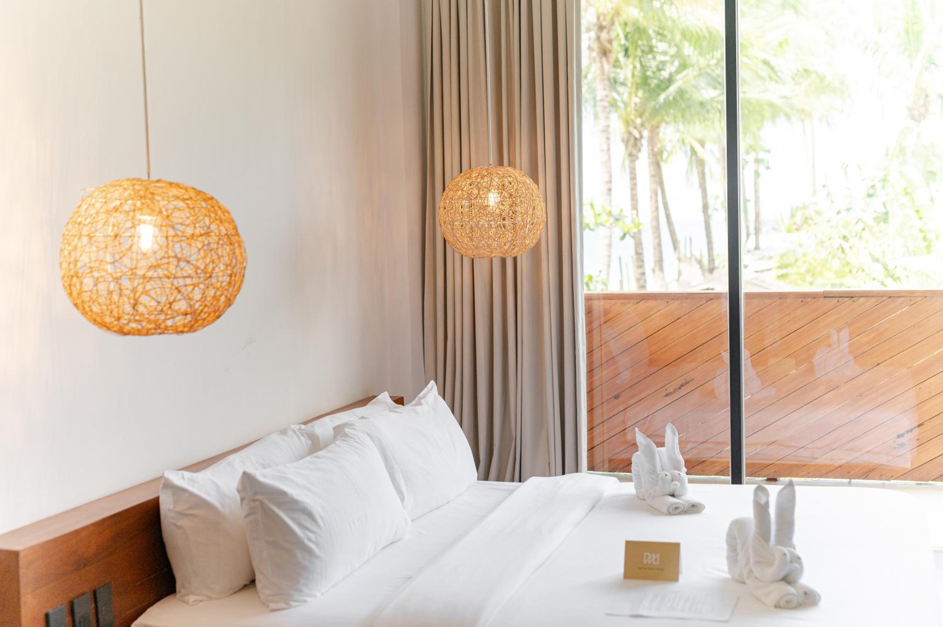 King Room with Balcony photo 2