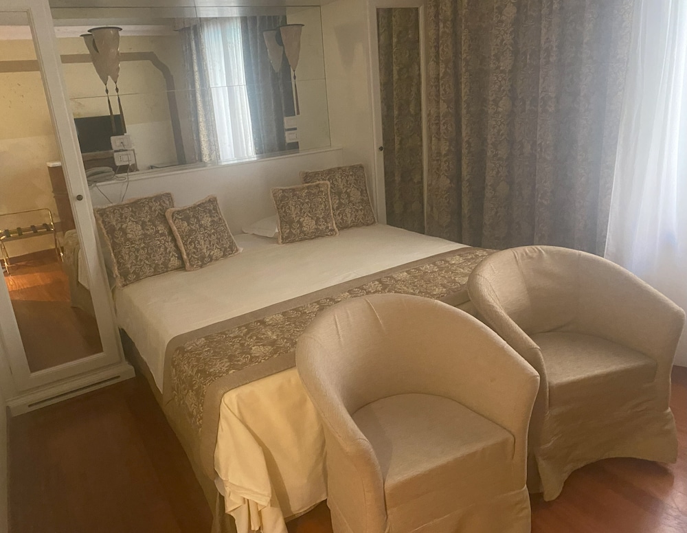 Basic Room