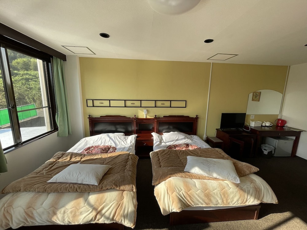 Basic Double Room photo 1