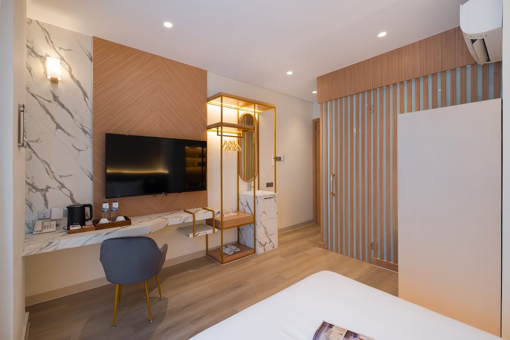 Grand Double Room photo 2