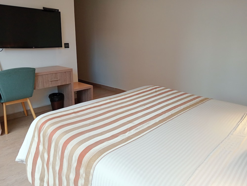Superior Double Room, 1 Queen Bed photo 3