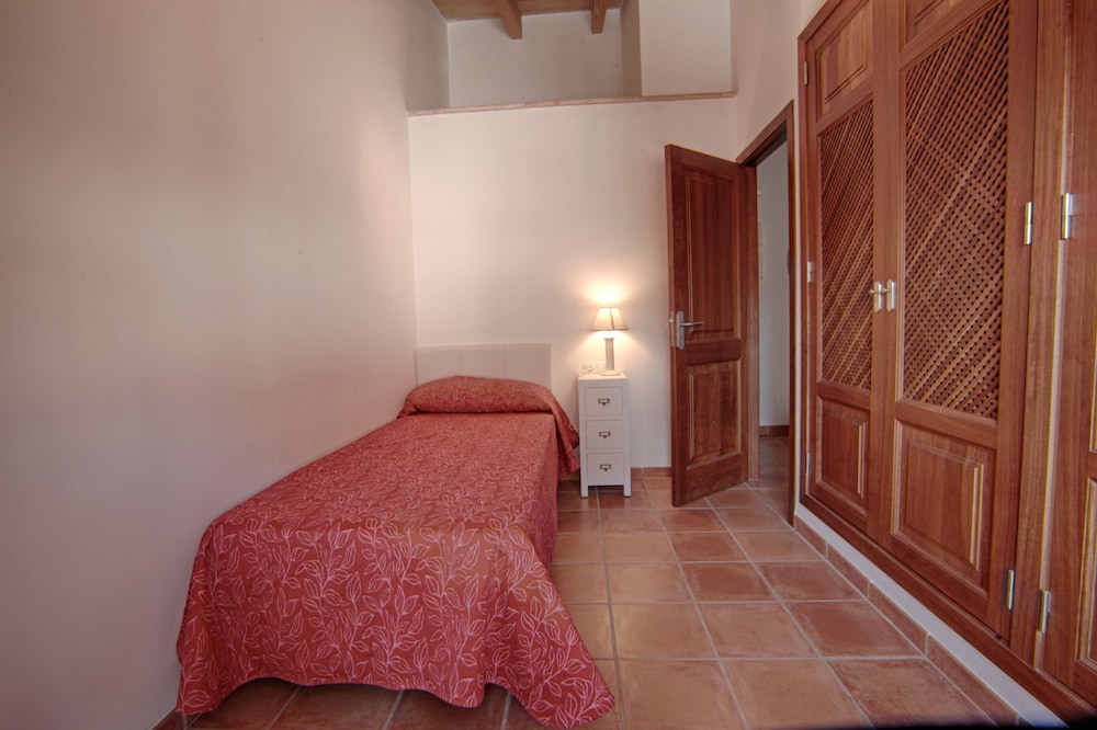Suite, 2 Bedrooms, Terrace photo 2
