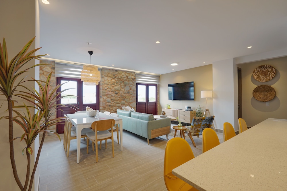 Apartment, 2 Bedrooms (3C)