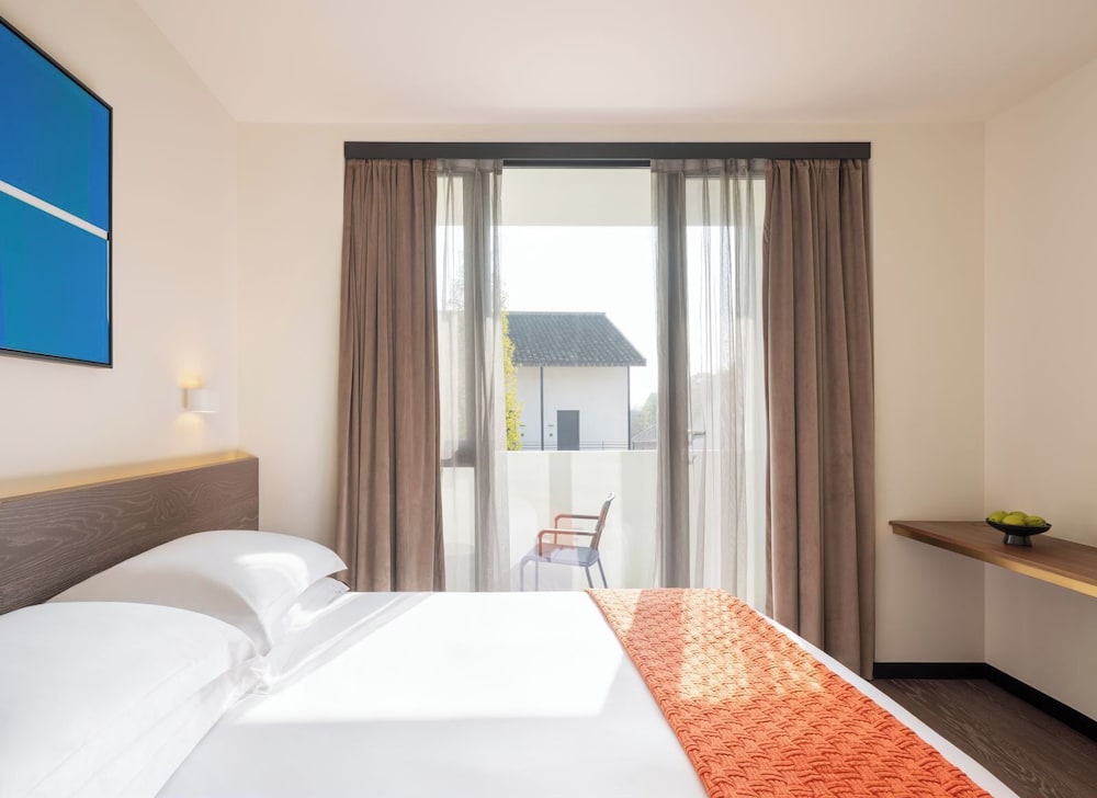 Premier Double Room, Patio