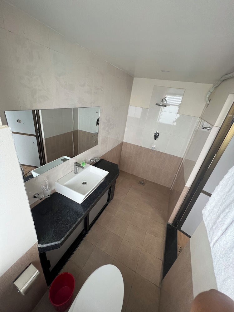 Standard Triple Room photo 3