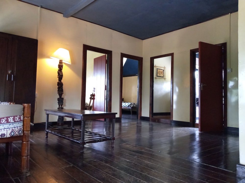 Economy Double or Twin Room, Non Smoking