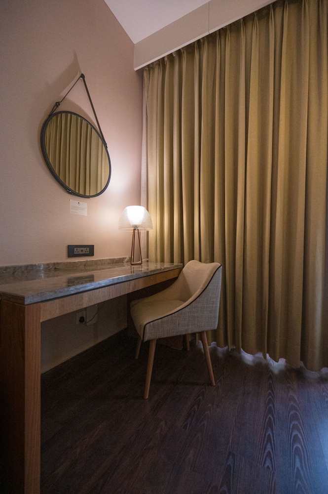 Room, 2 Twin Beds (Aravalli View) - Photo 2