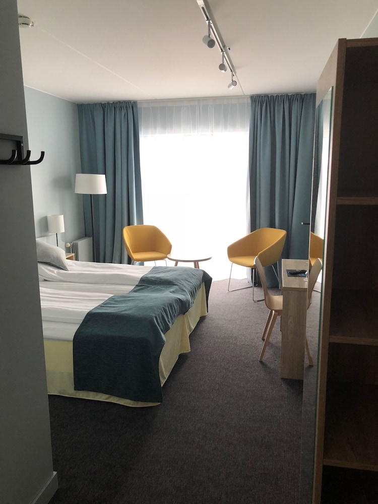 Double Or Twin Room, 2 Twin Beds, Sea View photo 1