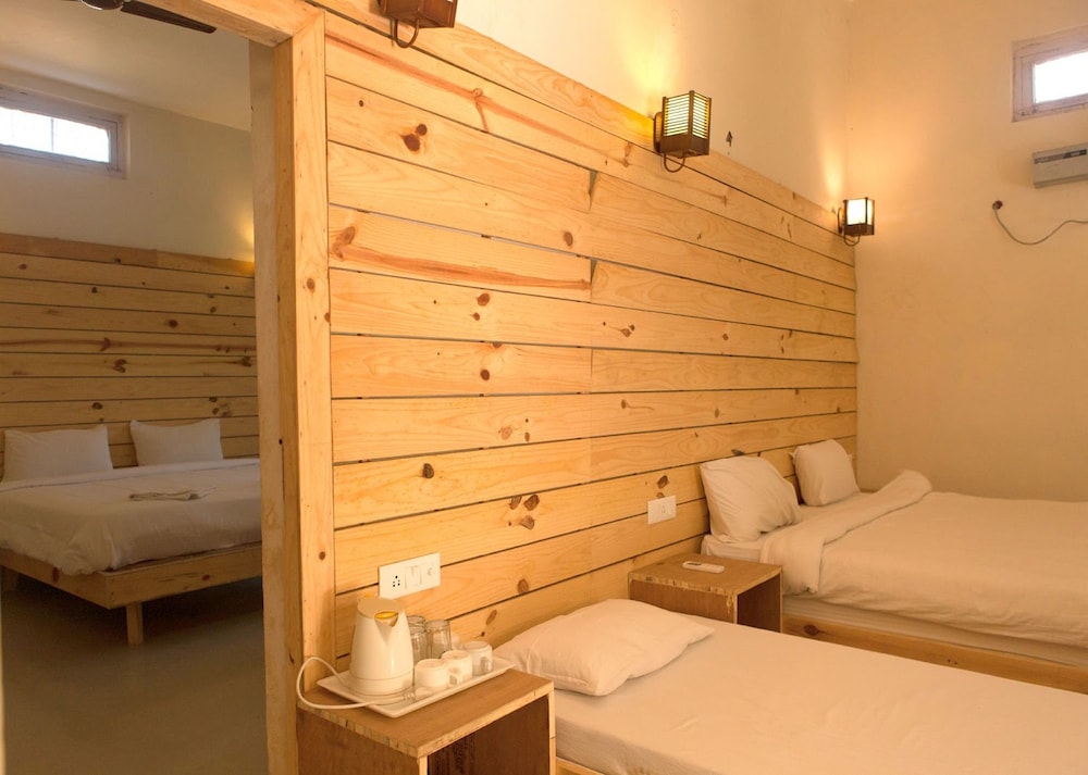 Luxury Triple Room photo 1
