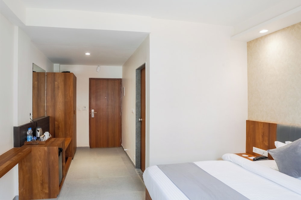 Superior Twin Room photo 3