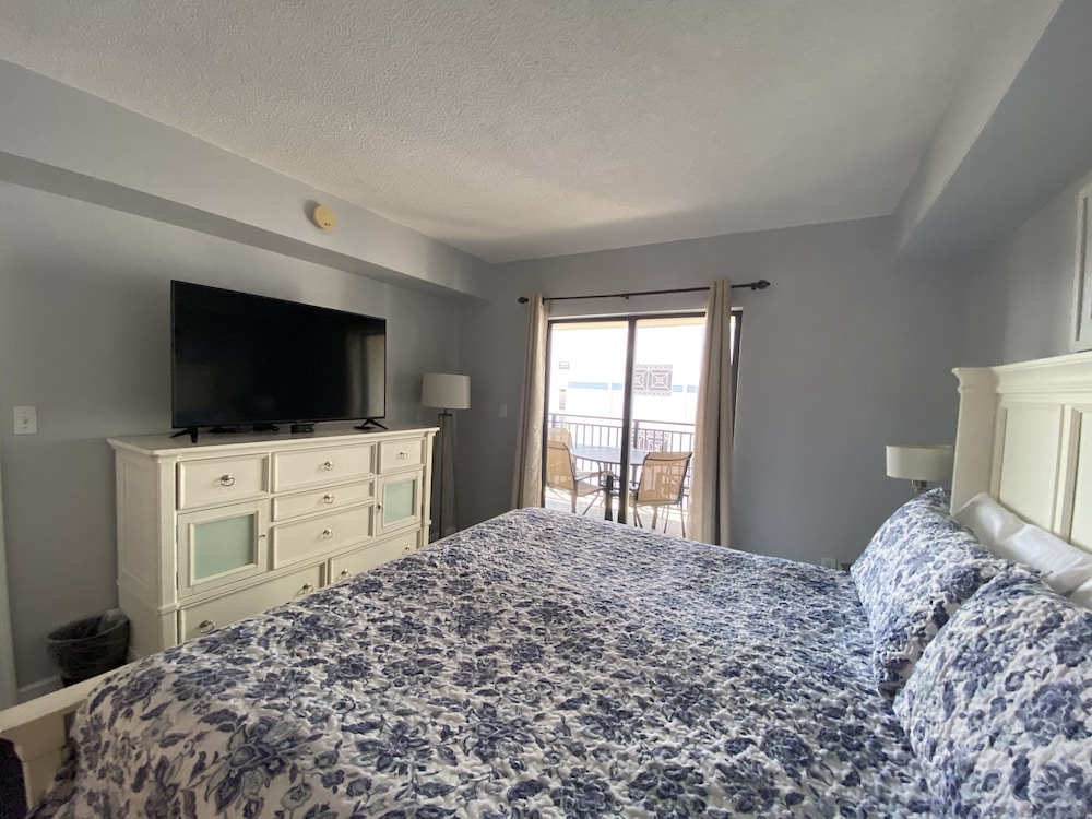 Partial Gulf View Condo 507 photo 2