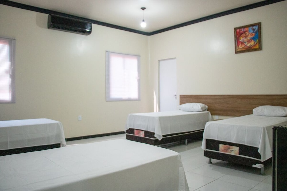 Basic Triple Room photo 2