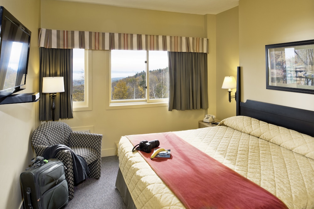 West Hotel
