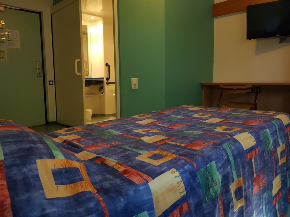 Single Room photo 3