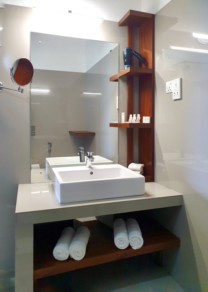 Superior Double or Twin Room - Photo 7