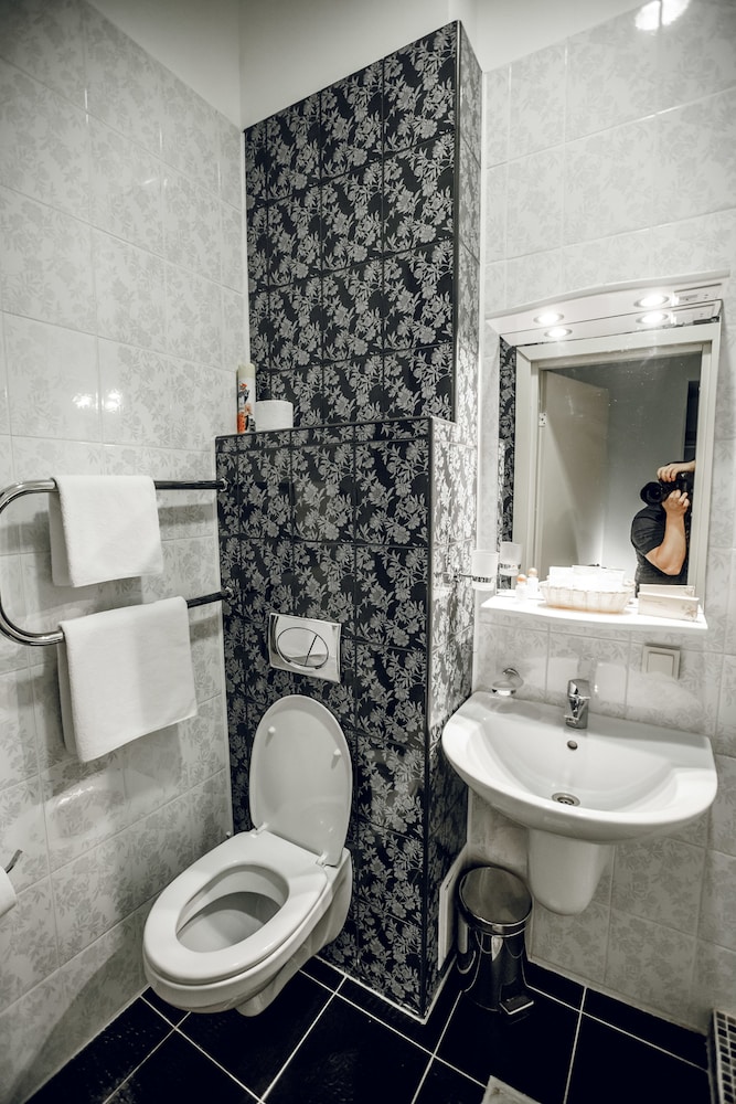 Standard Double Room Single Use photo 2