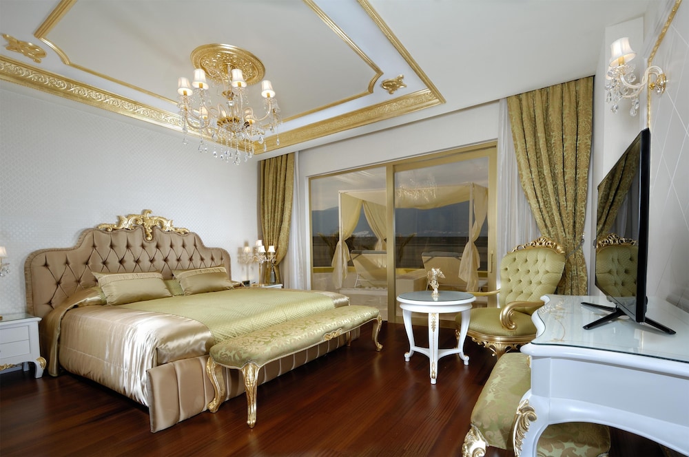 Standard Studio, 1 Bedroom, Non Smoking, Sea View photo 3