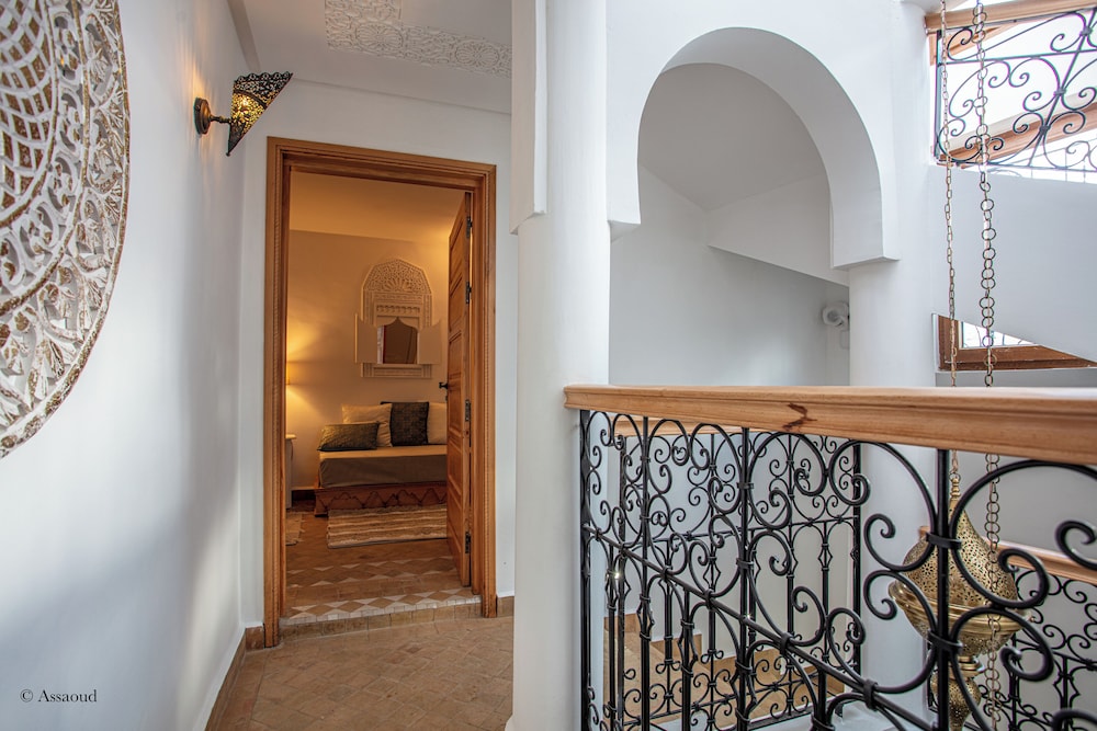 BAB ESSBANI - Photo 2