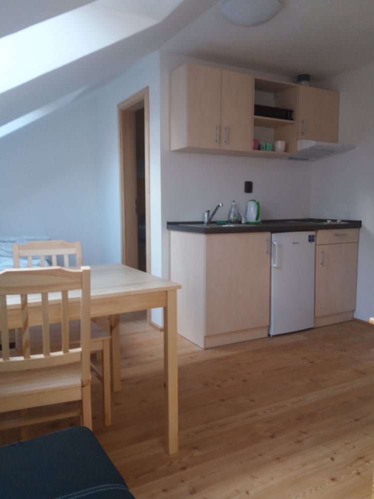 Economy Studio Suite, 1 Bedroom, Kitchenette, Courtyard View photo 1