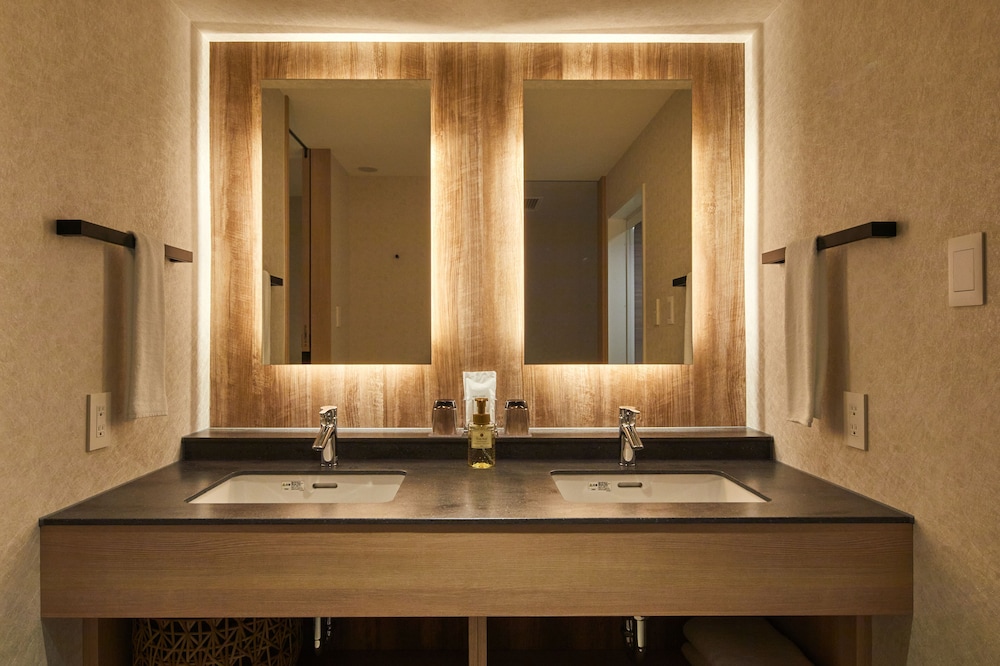 Corner Deluxe Room (for 2 People), Non Smoking - Photo 7