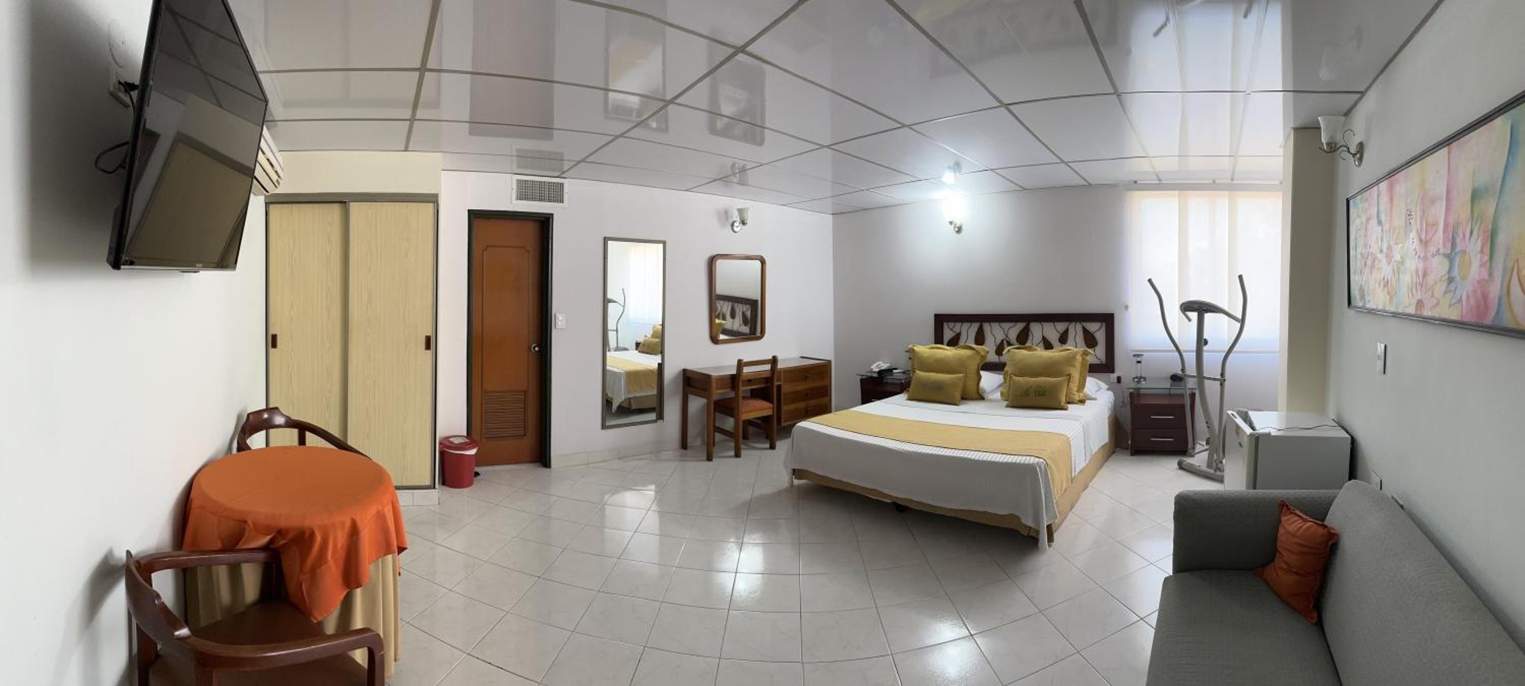 Standard Quadruple Room