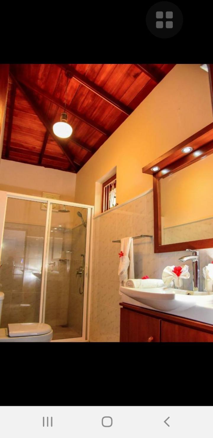 Deluxe Family Suite photo 2