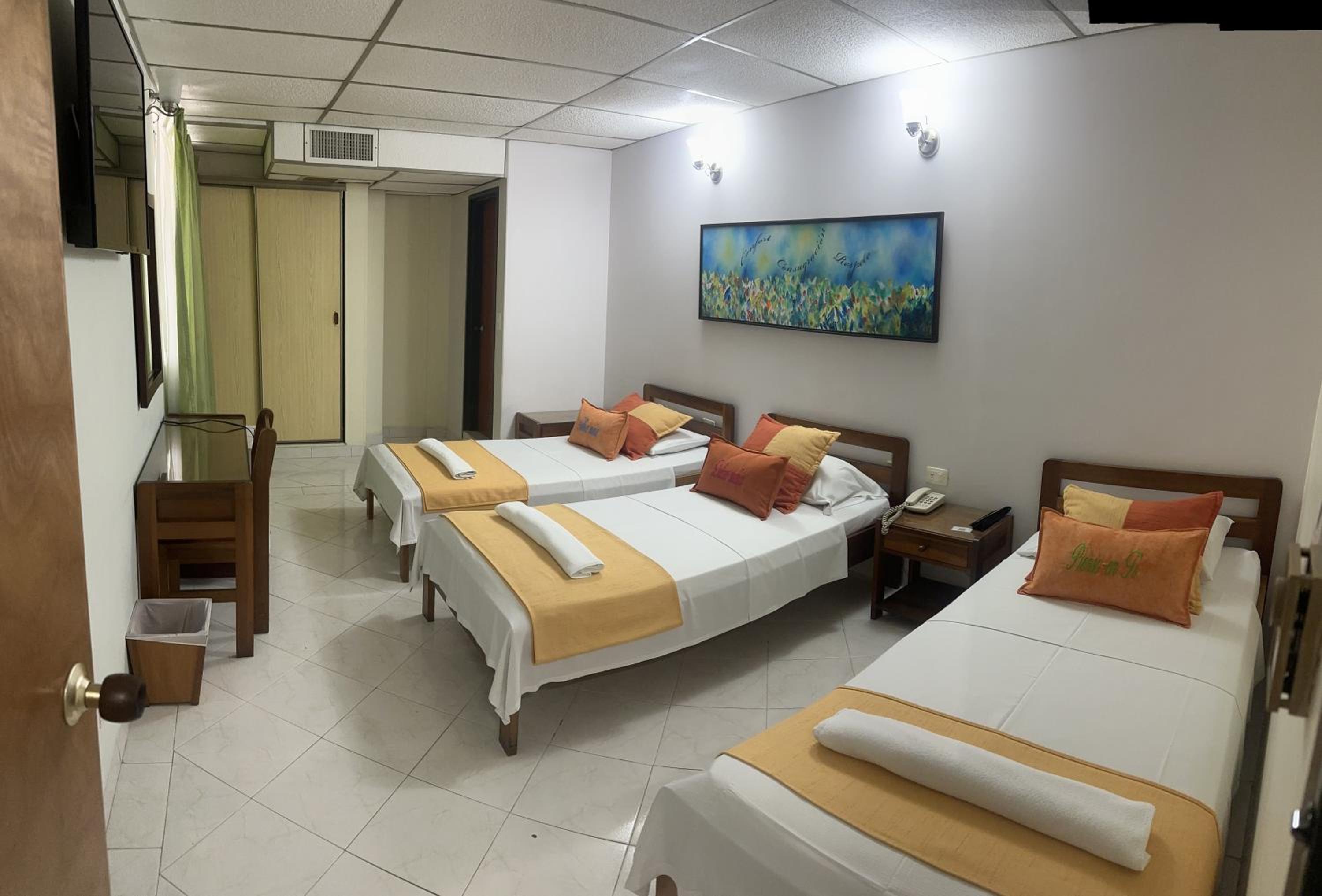 Standard Quadruple Room photo 2