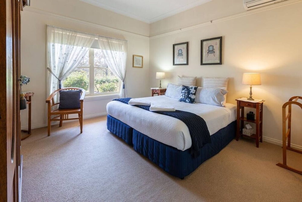 Exclusive House, Multiple Bedrooms, Vineyard View photo 2