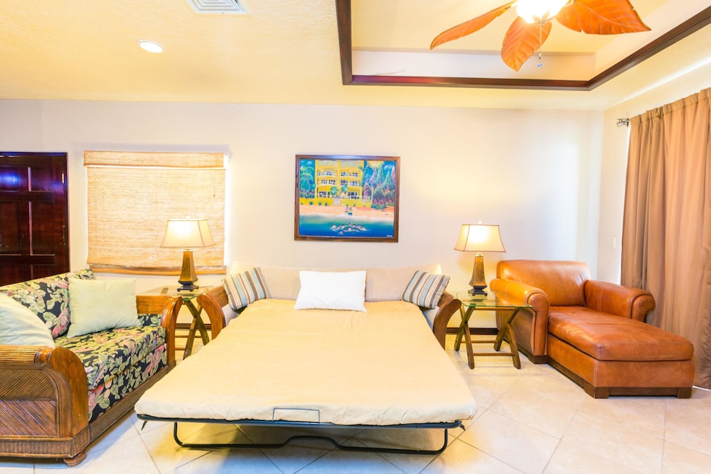 Condo, 3 Bedrooms, Terrace, Ocean View photo 1