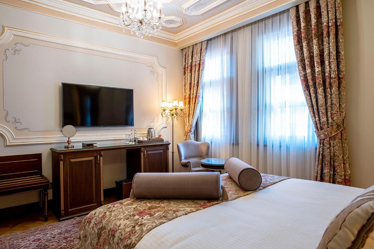 Double Room With Balcony photo 1