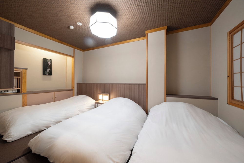 Renewal Japanese-Western Style Triple Room With Hot Spring Bath 45sqm, Non Smoking - Photo 3