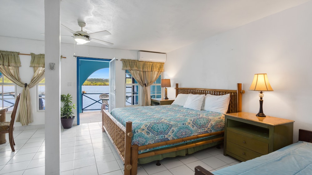 Junior Suite, Multiple Beds, Lake View