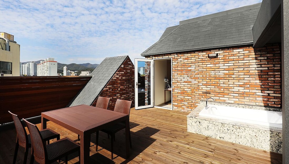 Terrace Room(Outdoor Bathtub Unavailable During Winter Season) - Photo 5