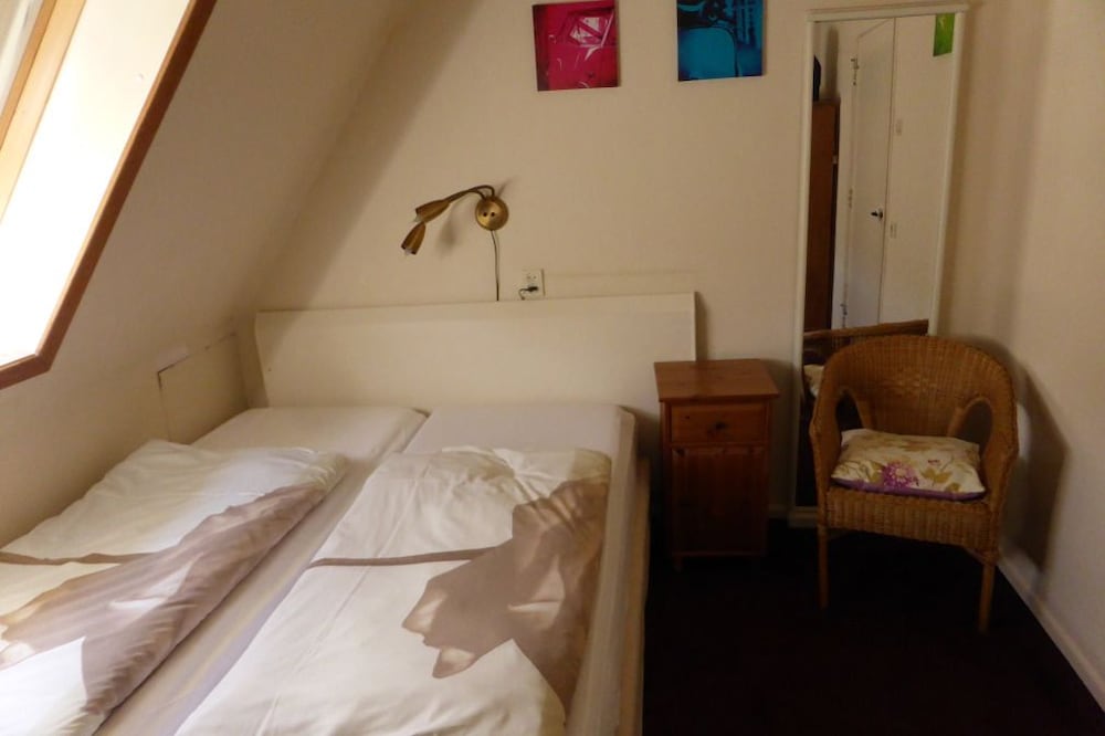 Basic Double Room photo 1