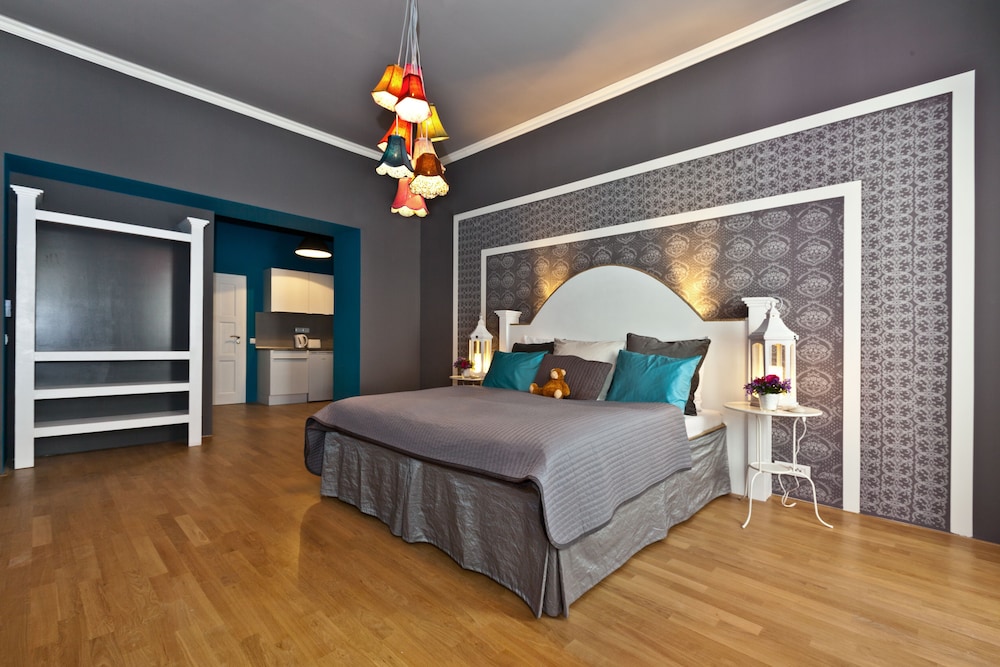 Standard Studio, 2 Bedrooms (Family 4 Adults)