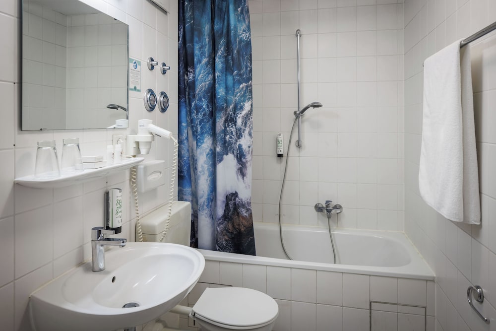 Comfort Single Room (incl. City Tax) photo 2