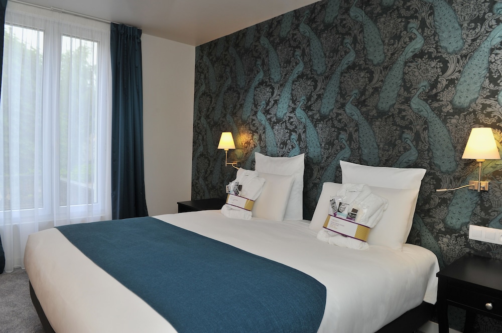 Privilege, Room, 1 Double Bed - Photo 2