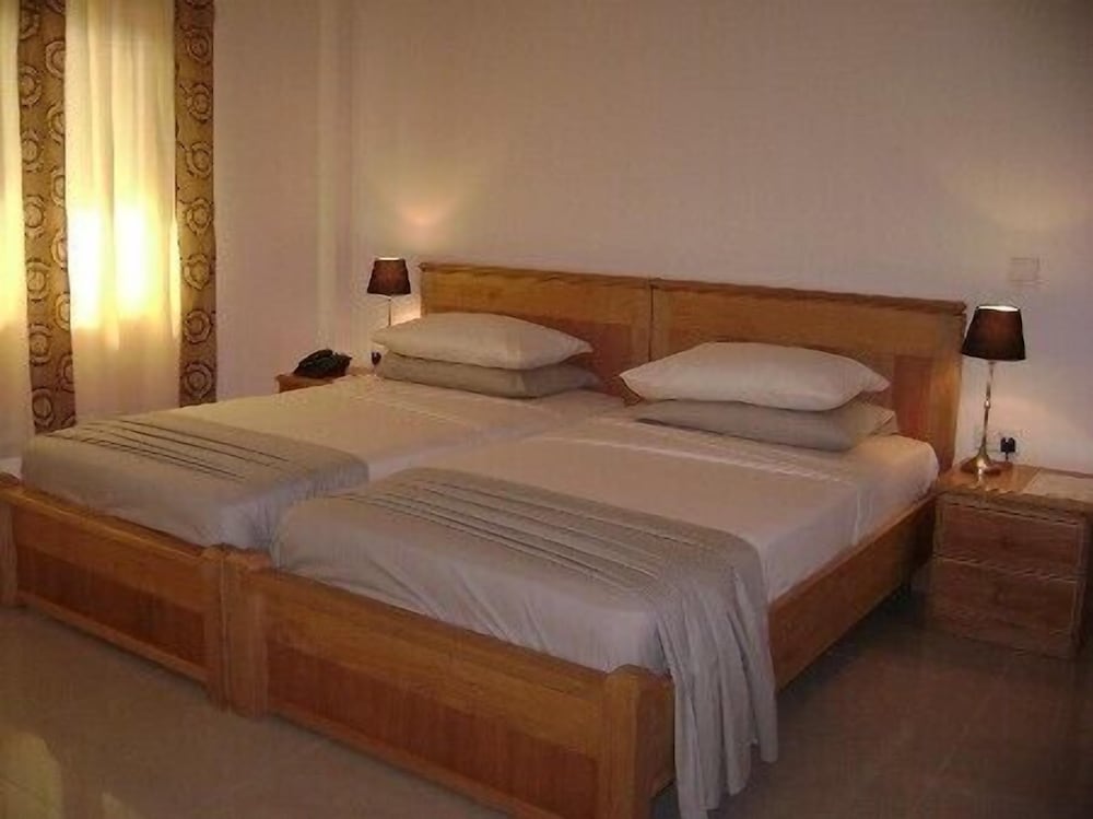 Deluxe Twin Room photo 3