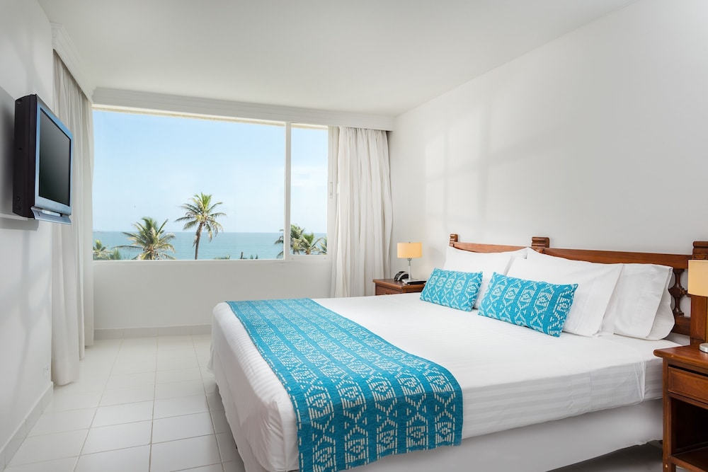 Classic Suite, 2 Bedrooms, Balcony, Sea View photo 1