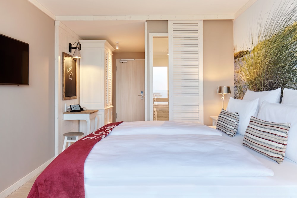 Double Room (Lake)
