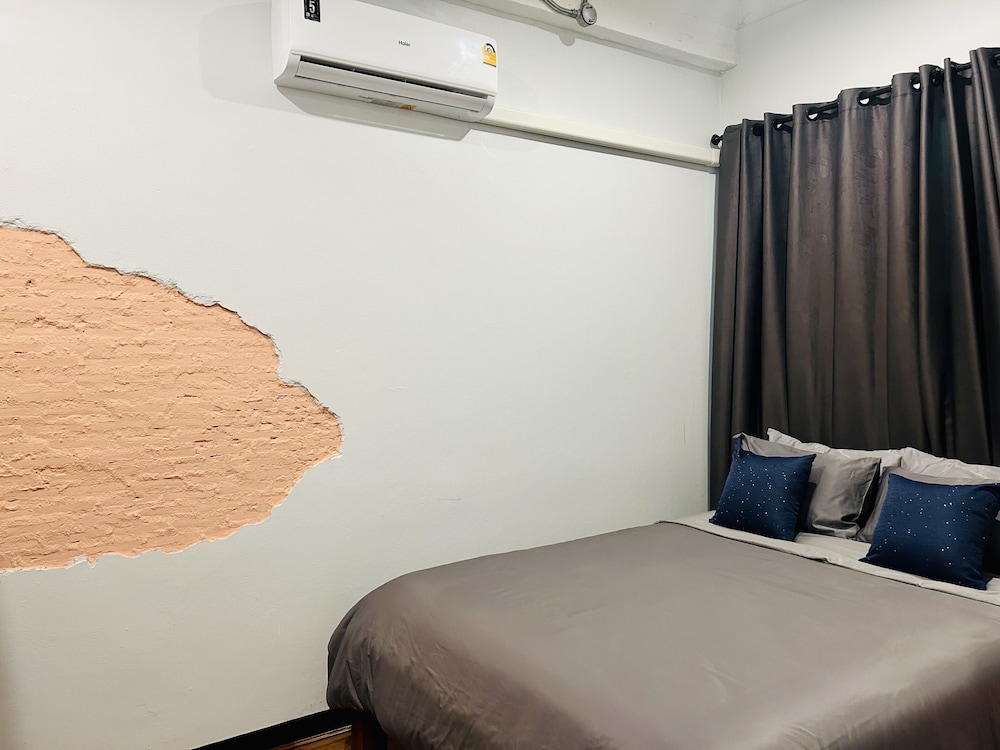 Superior Room, 1 Queen Bed