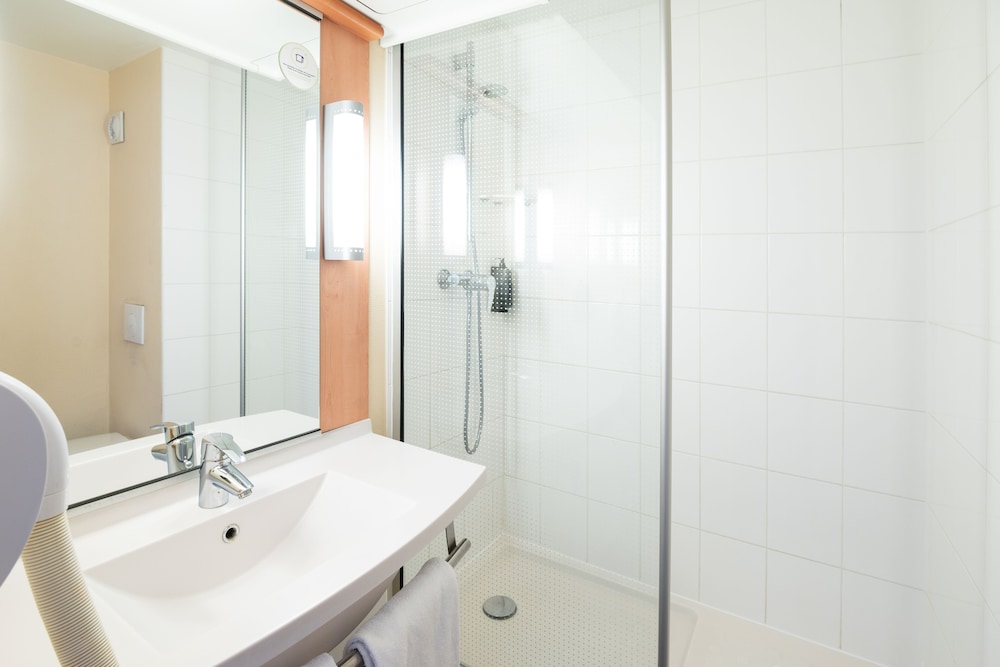 Double Room, Mobility Accessible, Non Smoking - Photo 2