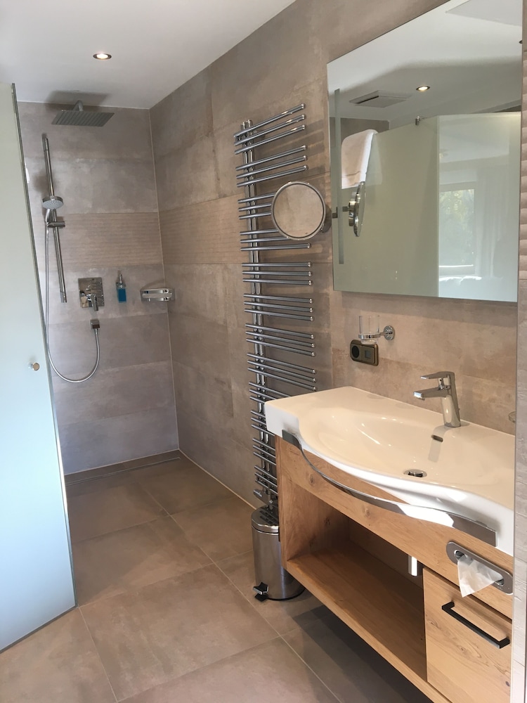 Junior Suite - Photo 7