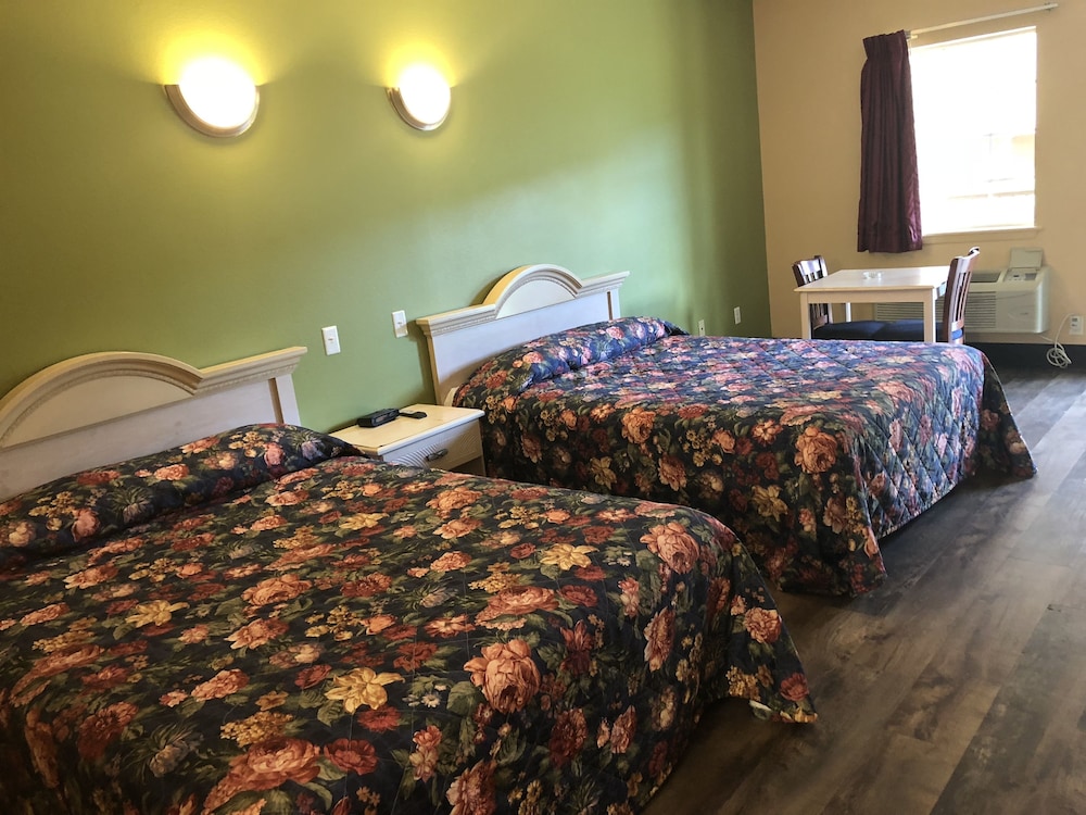Standard Double Room, 2 Queen Beds, Smoking