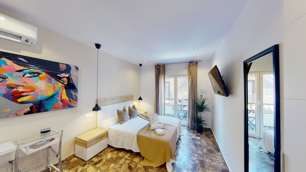 Deluxe Double Room - Photo 2