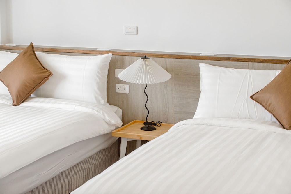 Quadruple Room, Balcony - Photo 5