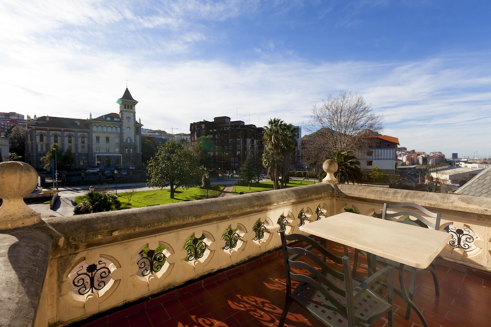 Premium Room, Terrace - Photo 11